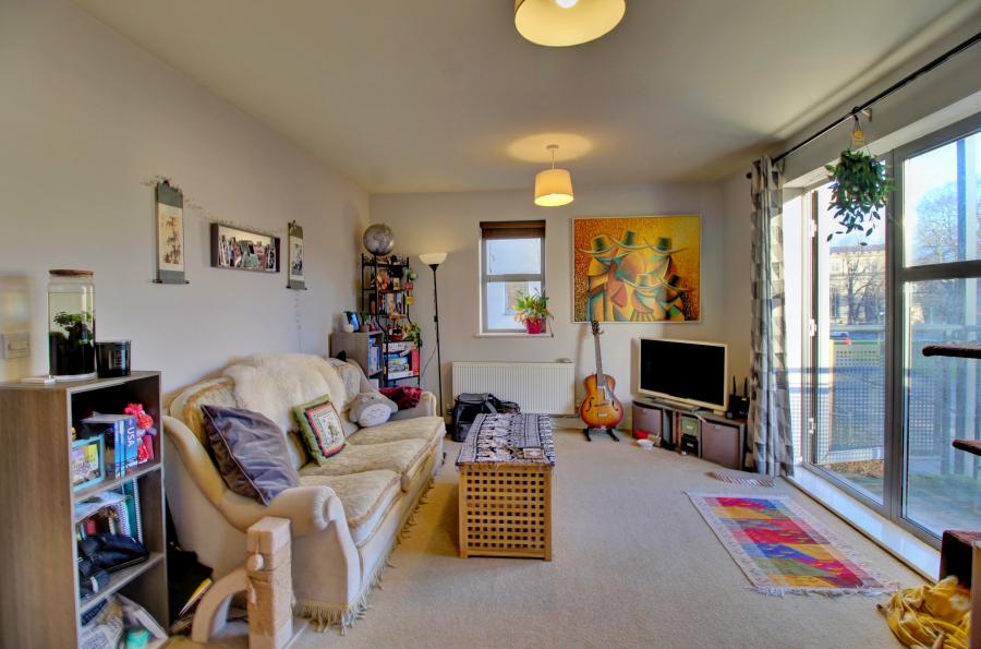 Flat Talavera Close in Bristol