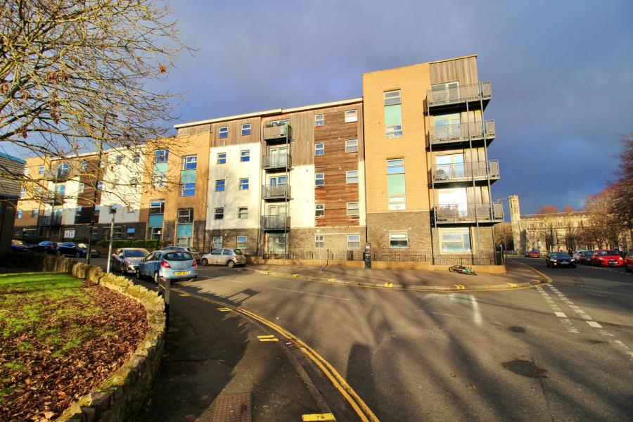 Flat Talavera Close in Bristol