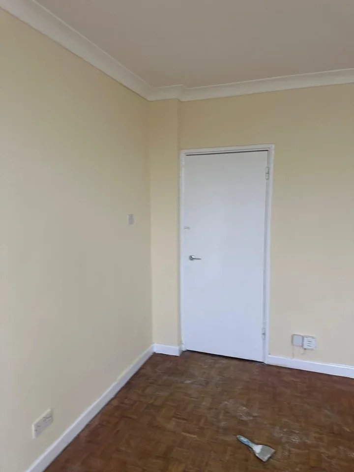 Flat Atherton Heights in Greater London