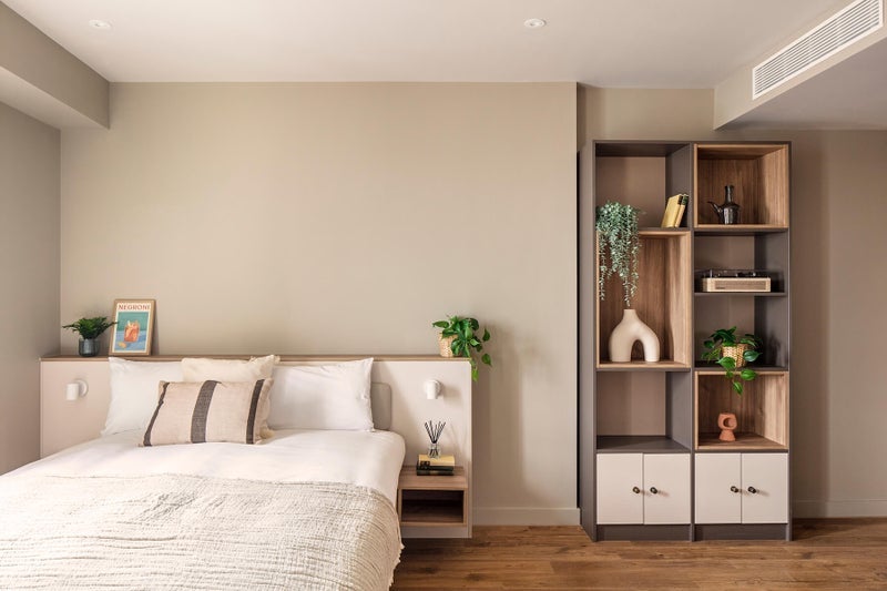 Flat First Way in Greater London