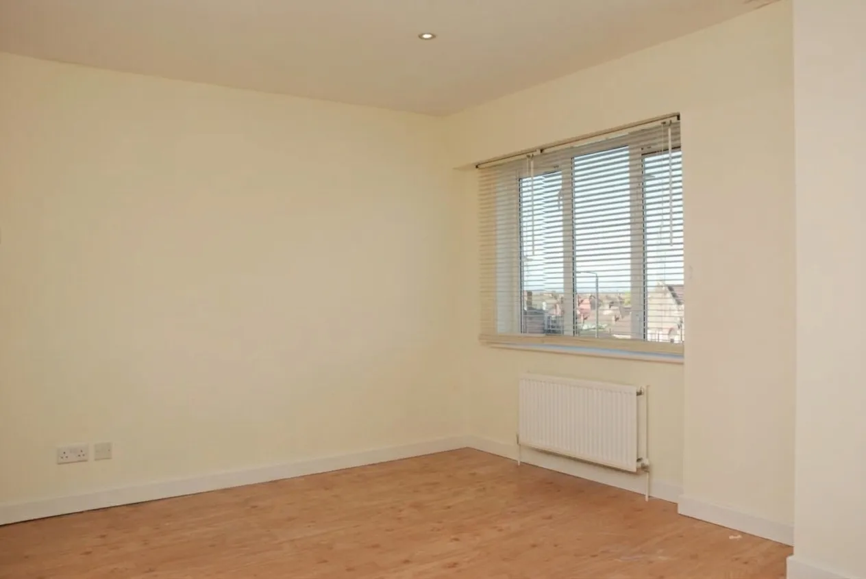 Flat Rayners Lane in Greater London