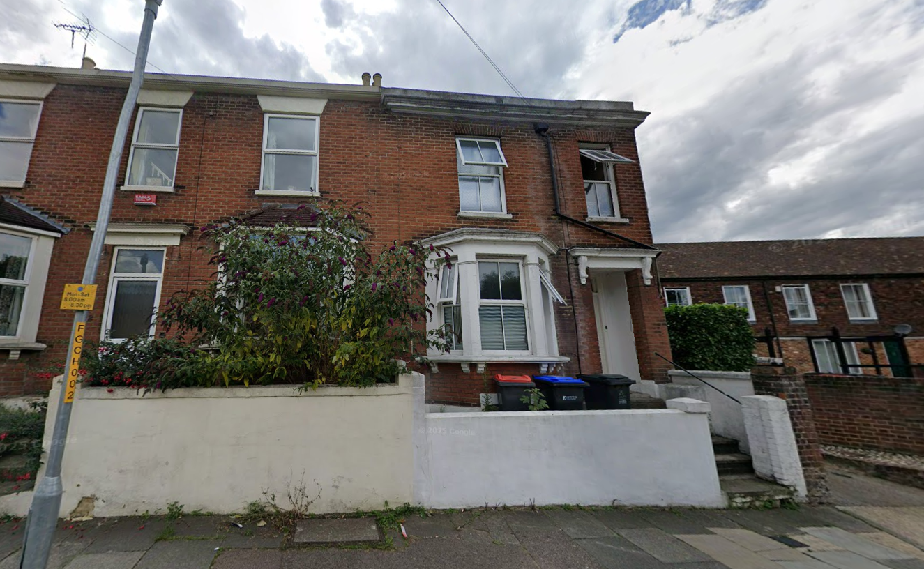 House Gordon Road in Canterbury