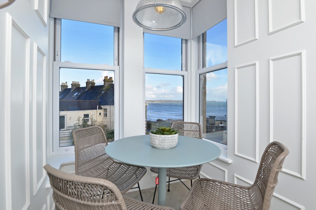 Flat Lannoweth Road in Penzance
