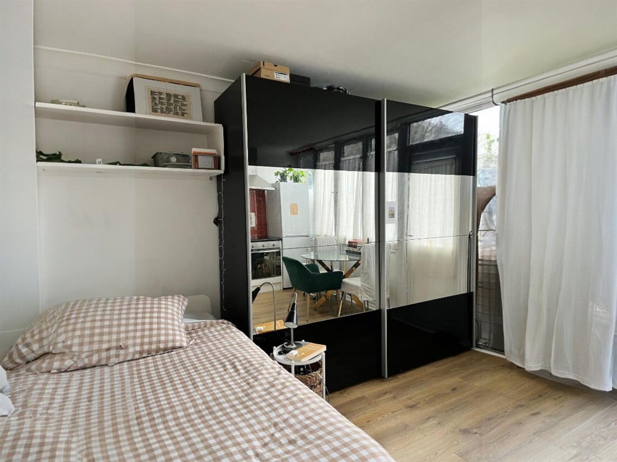 Flat Tresham Crescent in City of Westminster