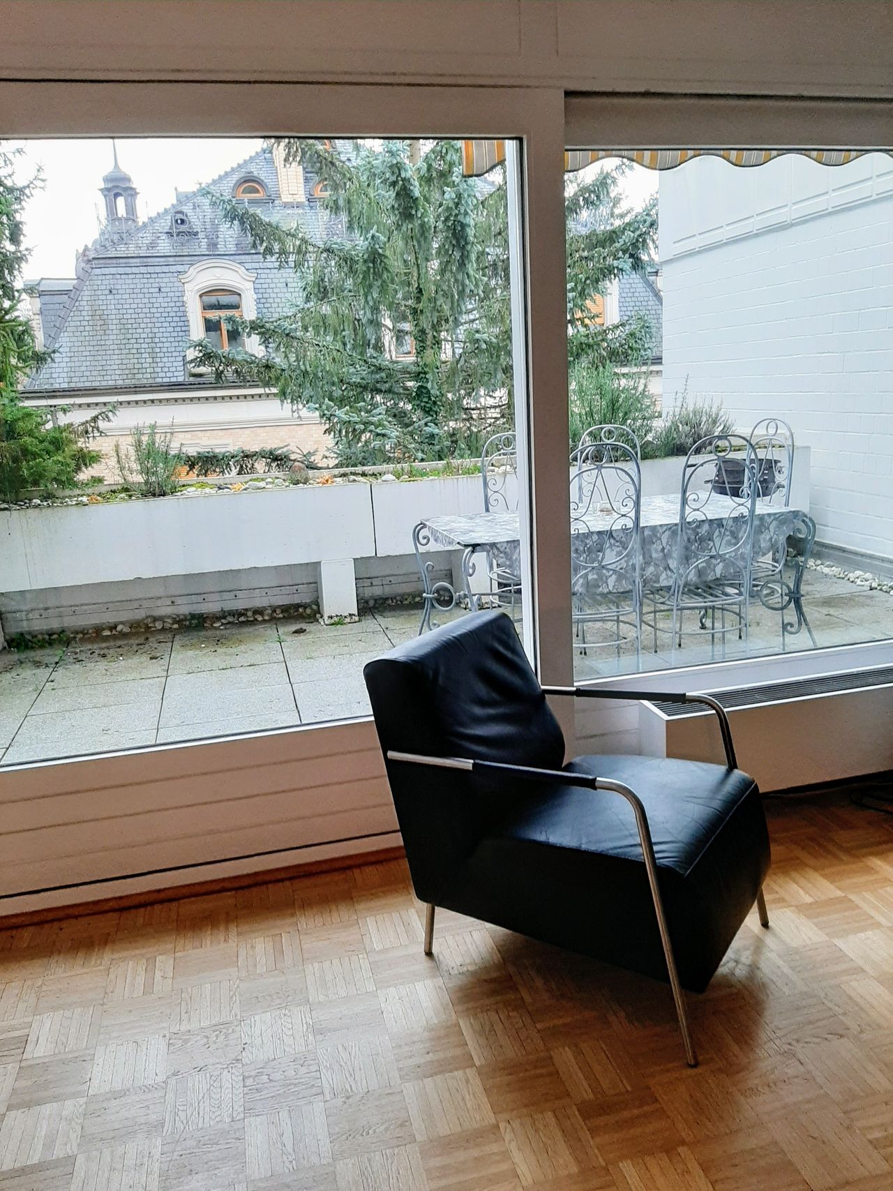 Wohnung Weinbergstraße in Wiesbaden