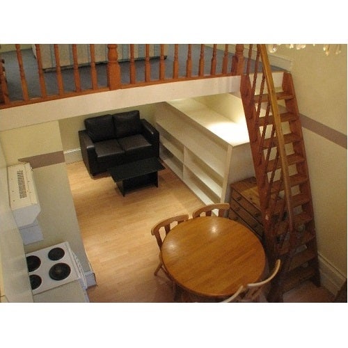 Flat Clanricarde Gardens in Greater London