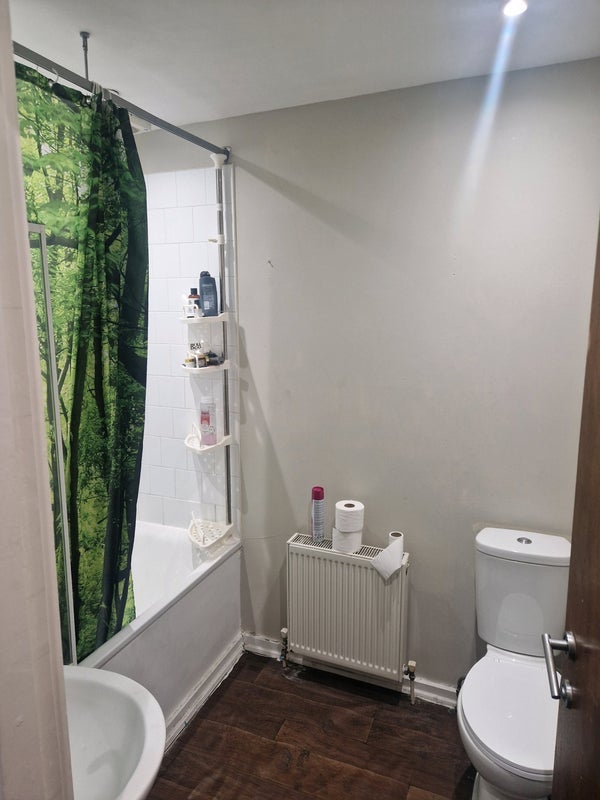 Room Brockley Road in Greater London