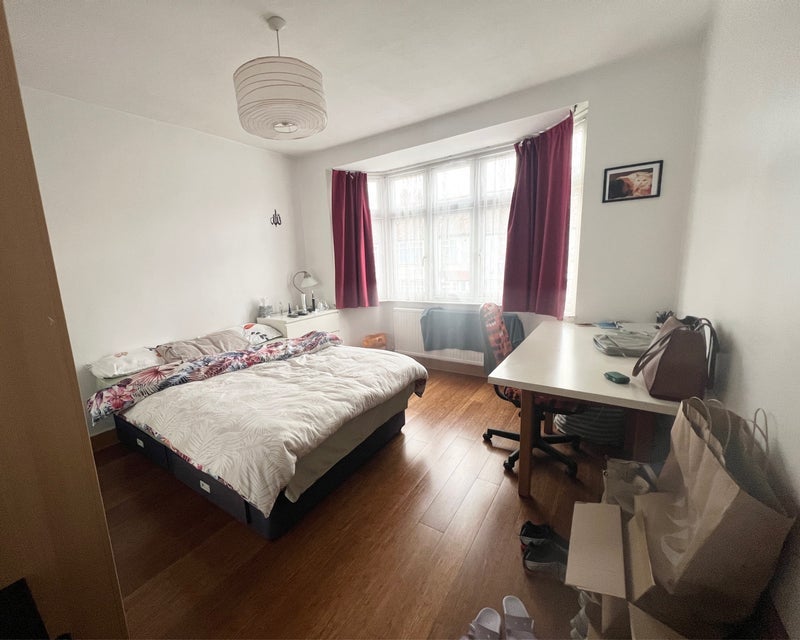 Room Mannock Road in Greater London