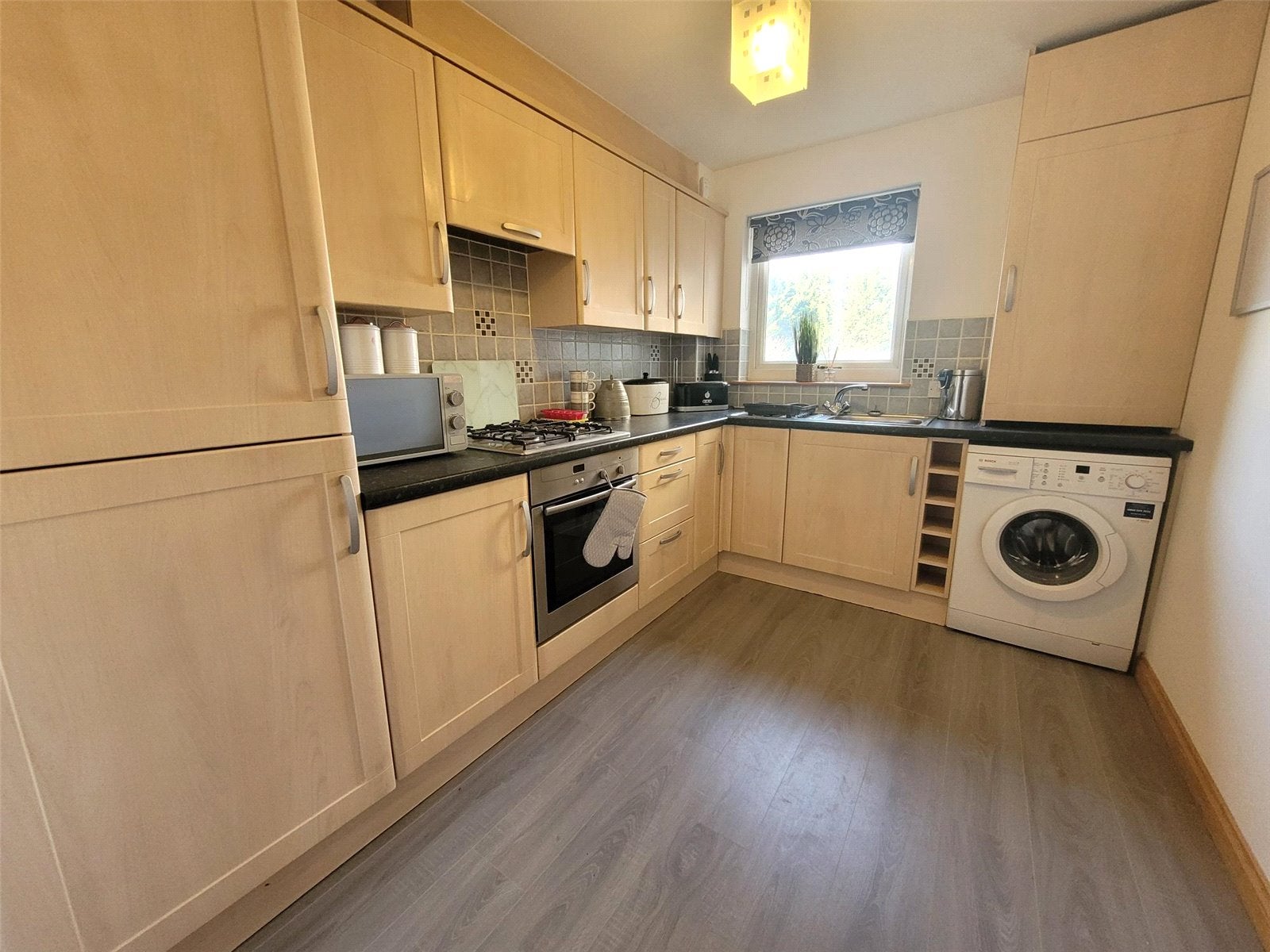 Flat Linksfield Place in Aberdeen City