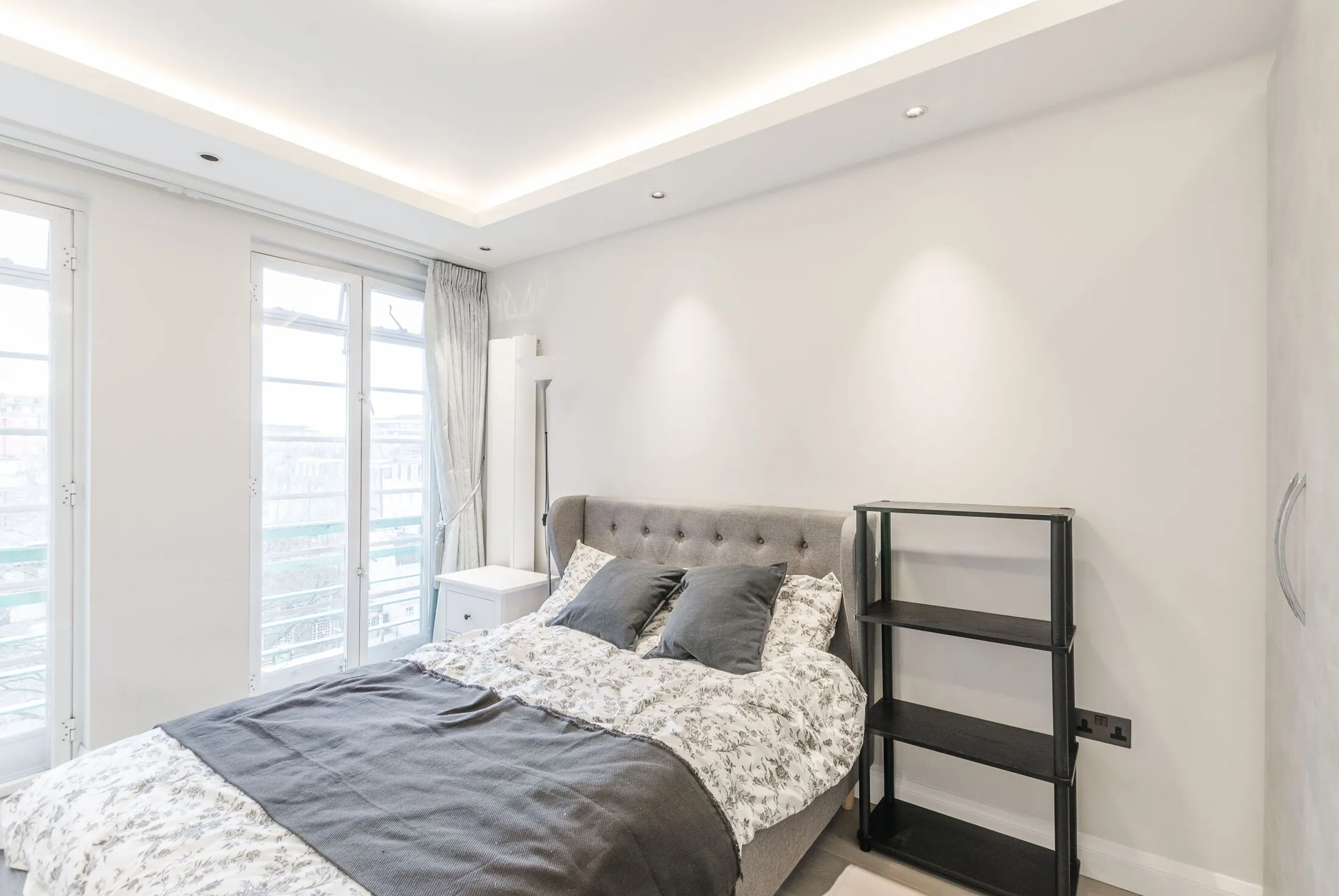 Flat Marylebone Road in City of Westminster