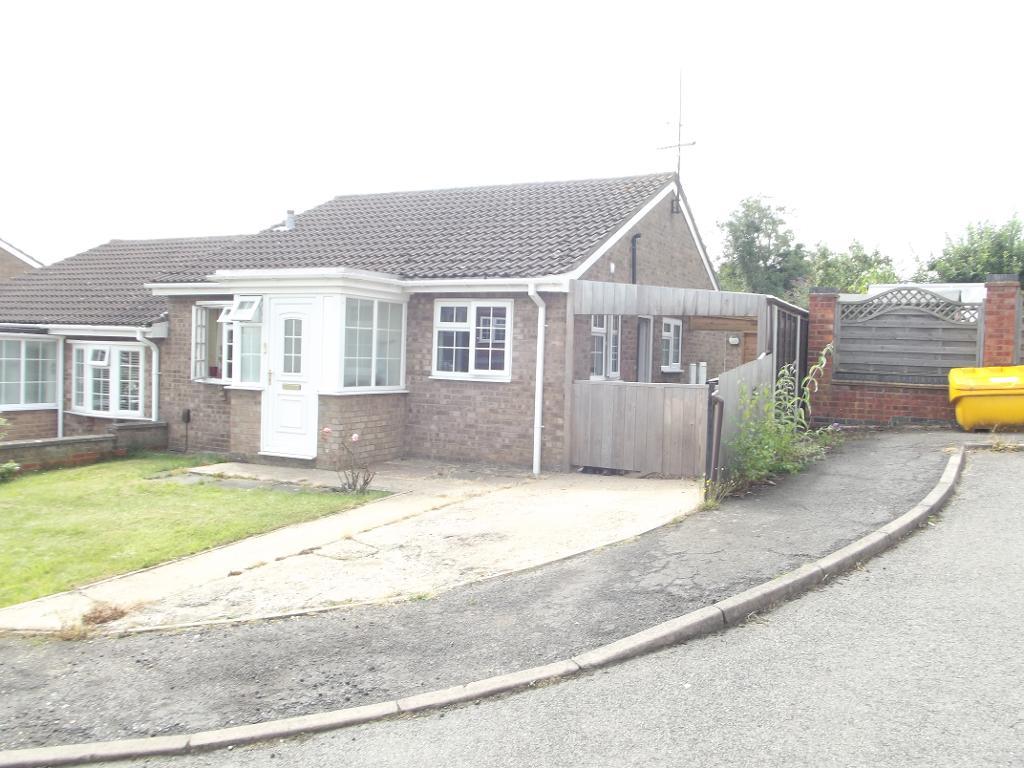 House Nelson Drive in Rothwell