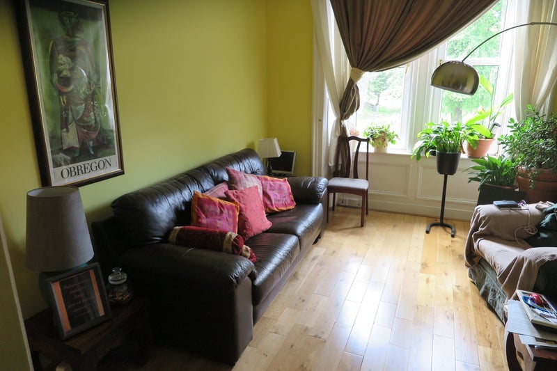 Room Balcarres Street in City of Edinburgh