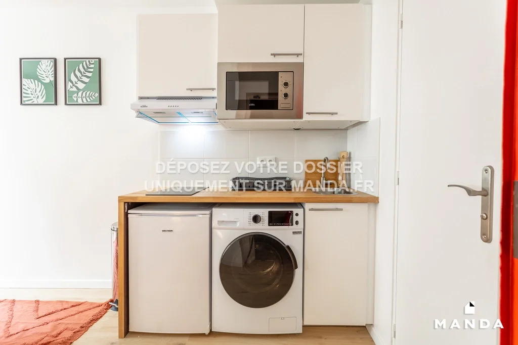 Flat Rue de Saussure in Paris