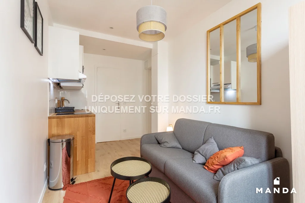 Flat Rue de Saussure in Paris