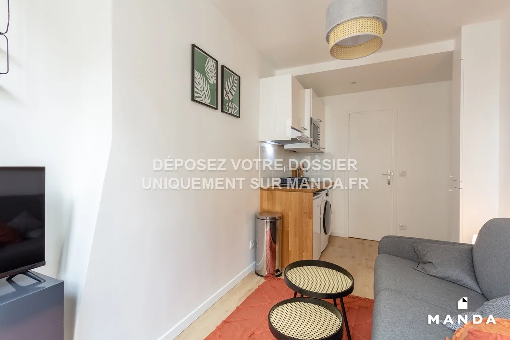 Flat Rue de Saussure in Paris