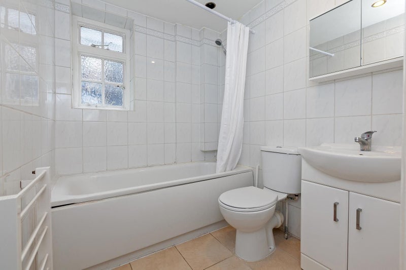 Room Maida Vale in City of Westminster