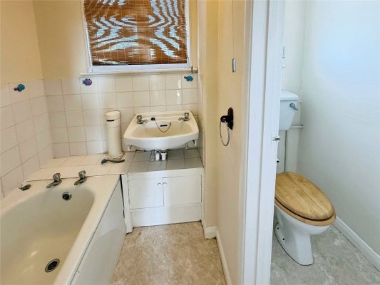 Flat West Street in Blandford Forum