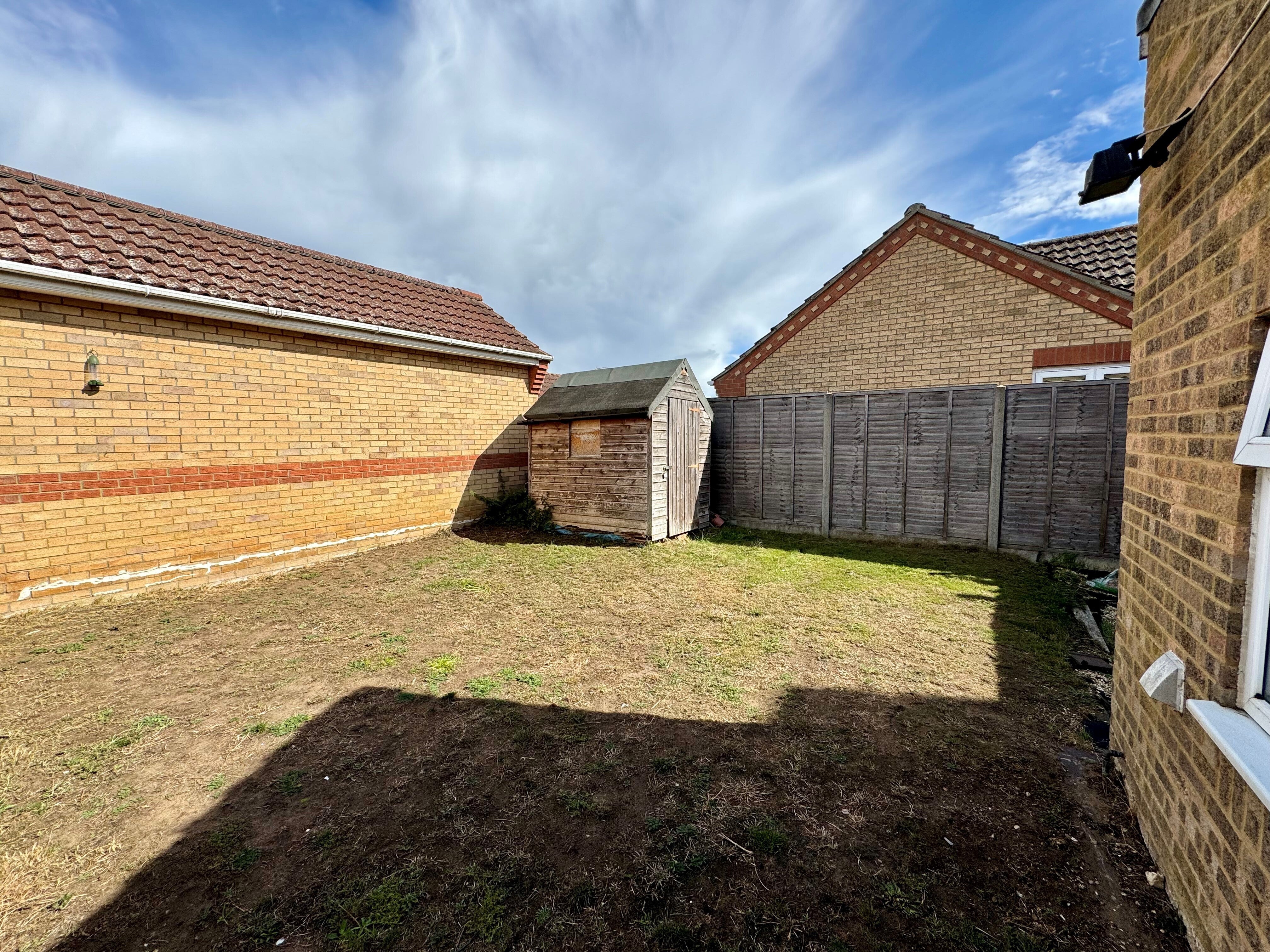 House Hallmark Close in West Suffolk