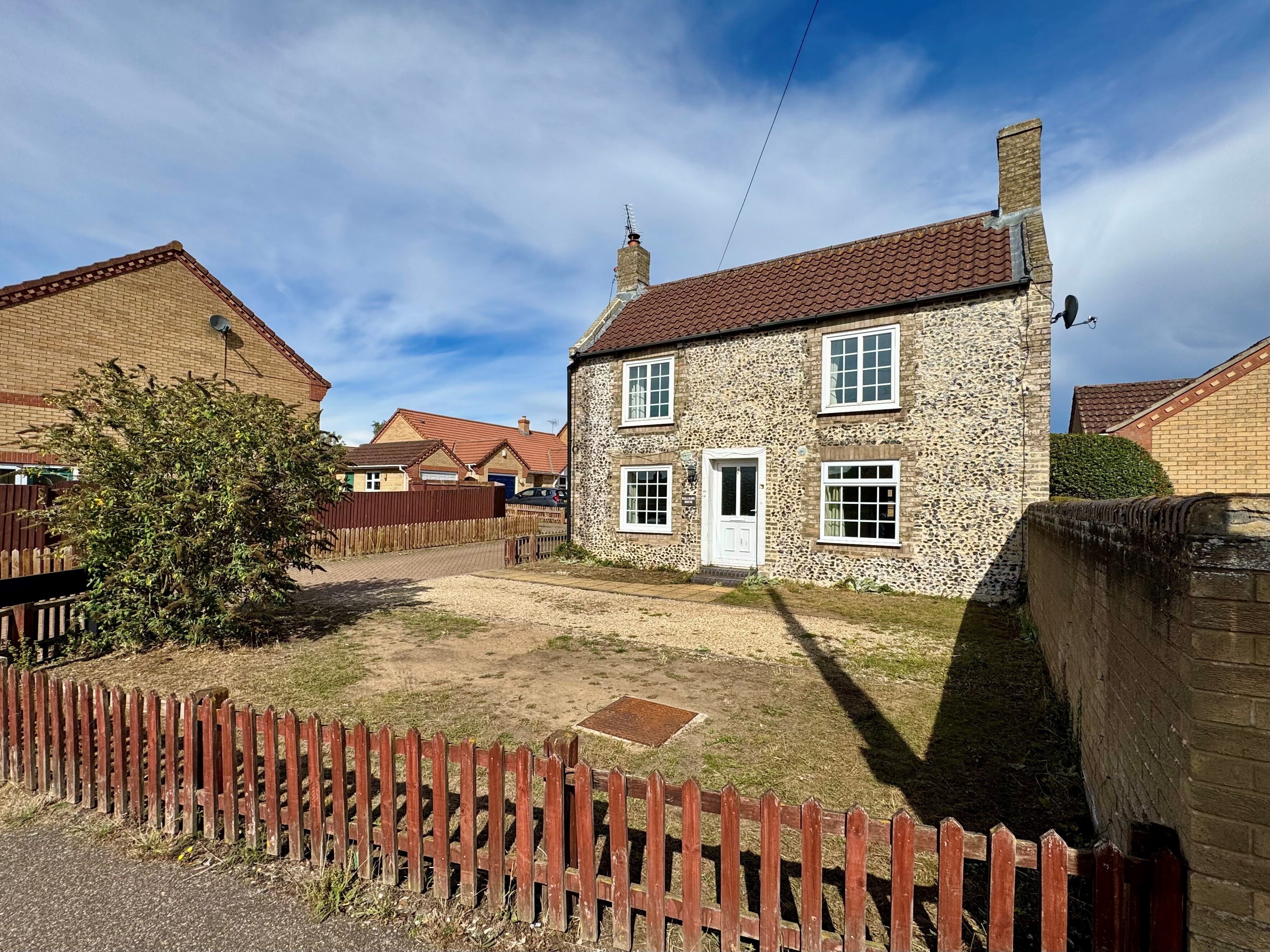 House Hallmark Close in West Suffolk