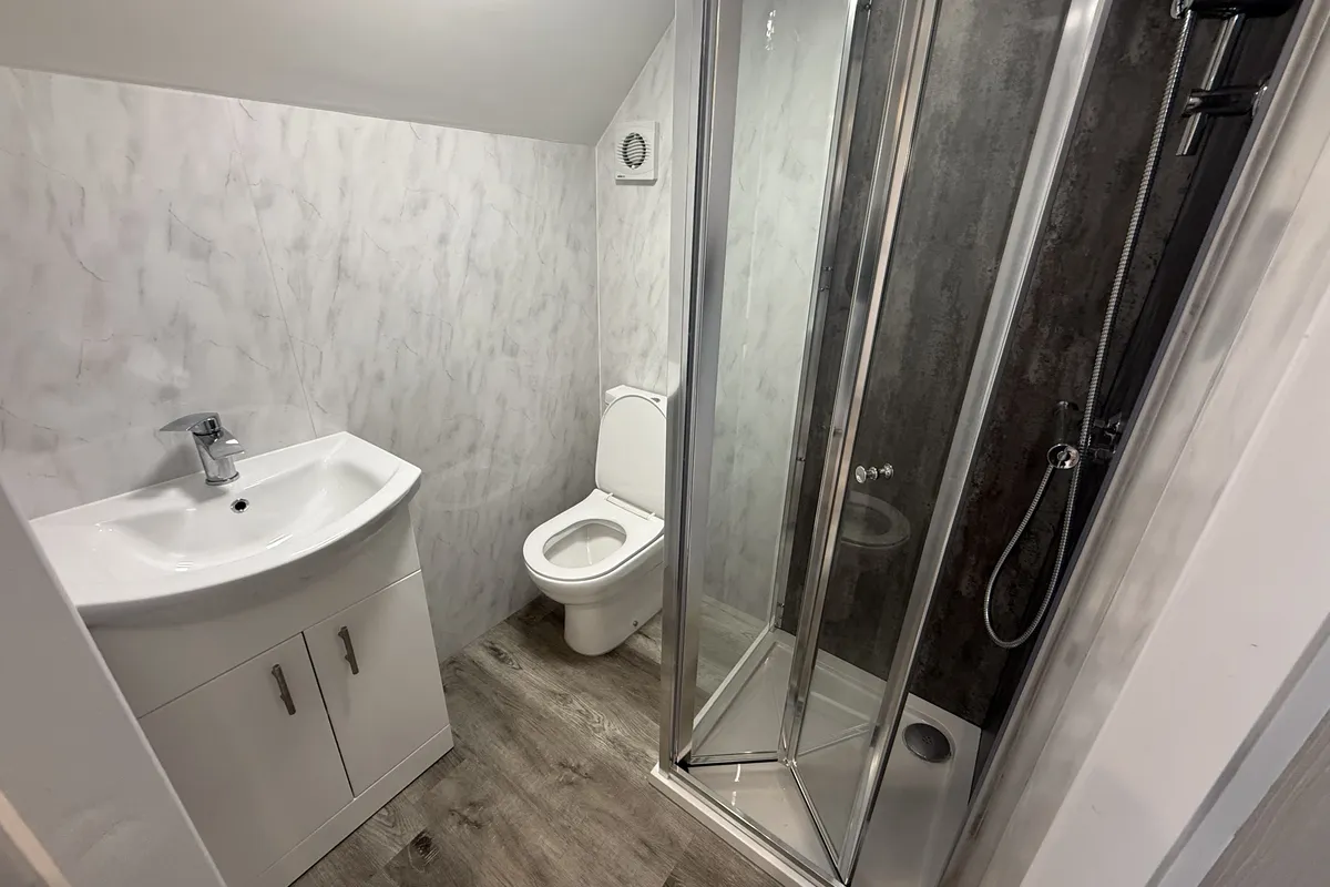 Flat Birkby Lodge Road in Kirklees