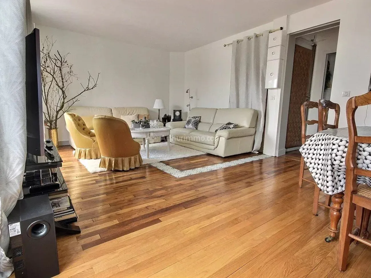Flat Rue Waldeck Rousseau in Asnières-sur-Seine