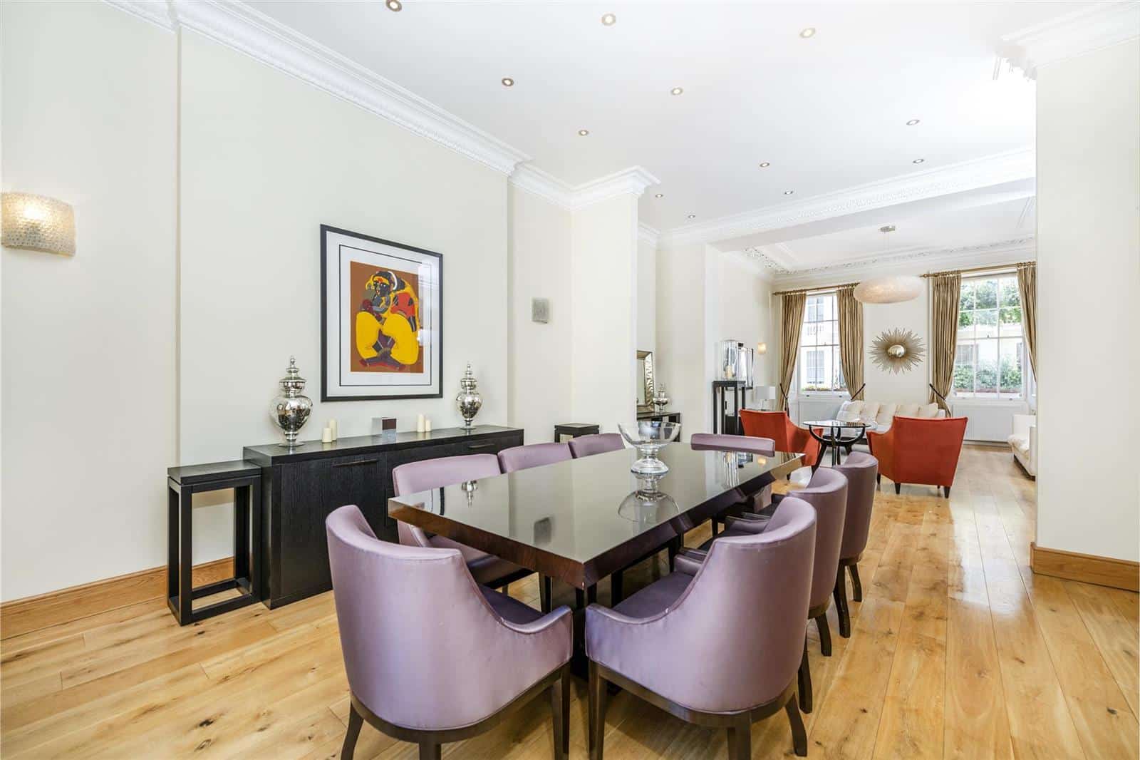 Flat Eaton Place in City of Westminster