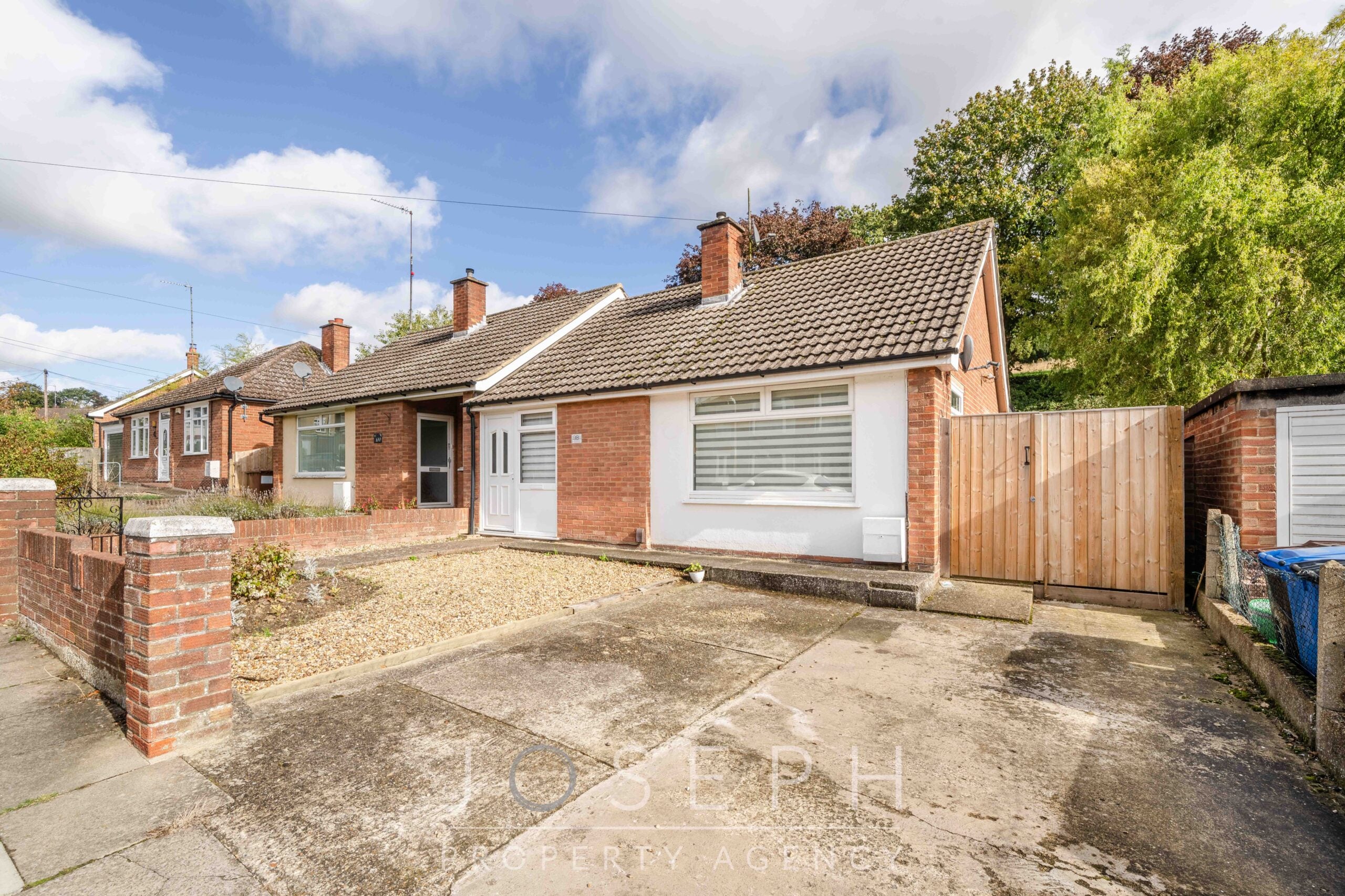 House Tuddenham Avenue in Ipswich