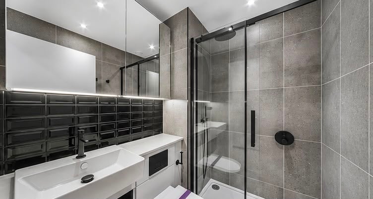 Room Walworth Road in Greater London