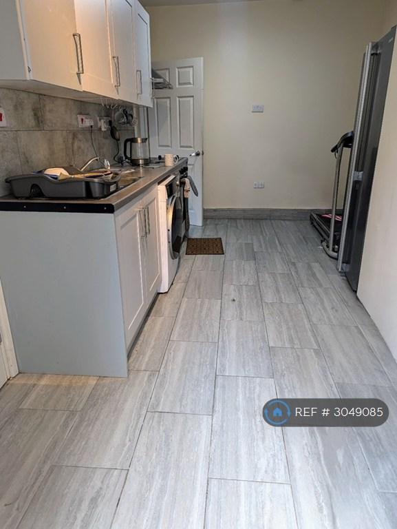 Flat The Heights in Greater London