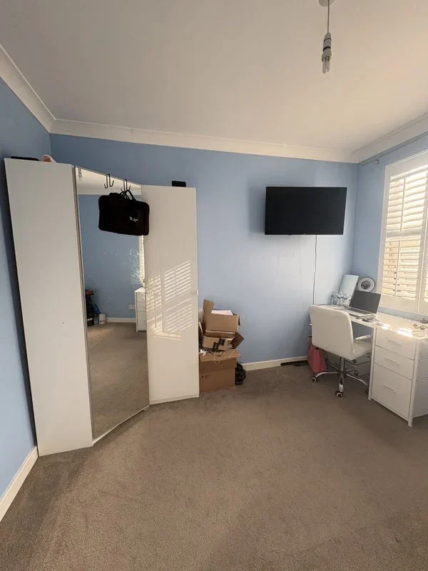 Room Coniston Road in Greater London
