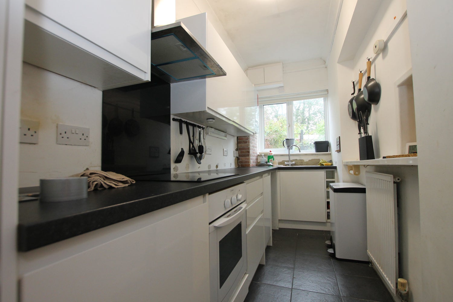 Flat Sandown Road in Sandown