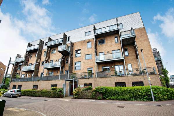 Flat Rustat Avenue in Cambridge