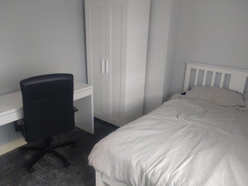 Room Stour Hill in Dudley