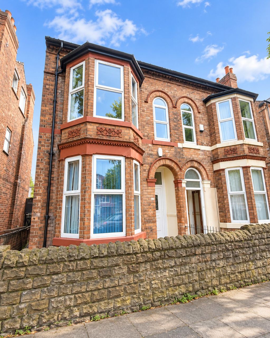 Flat Lenton Boulevard in Nottingham