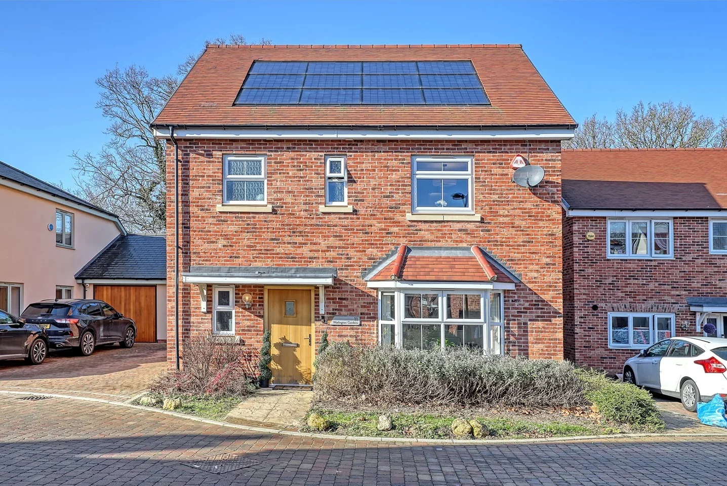 House Watlington Gardens in Brentwood