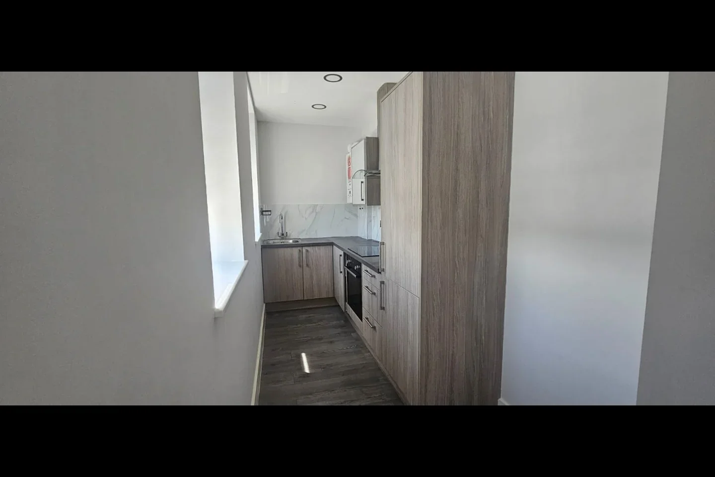Flat Queen's Road in Brentwood