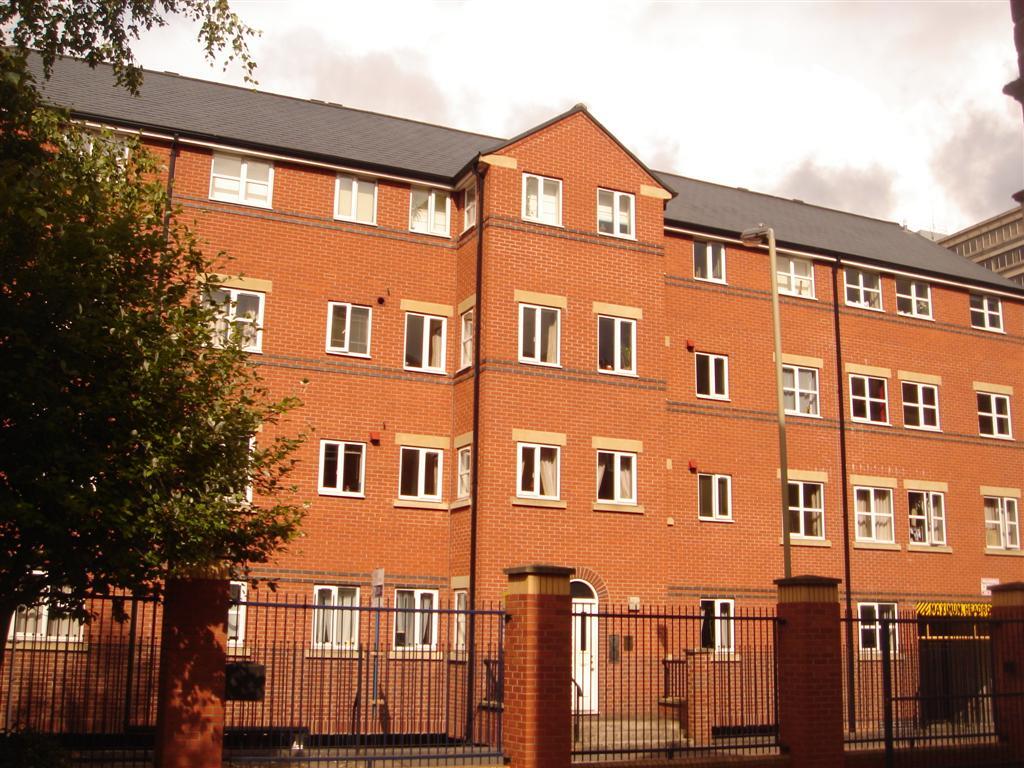Flat Lower Brown Street in Leicester