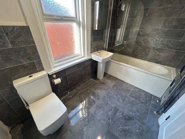 Flat Northumberland Avenue in Blackpool