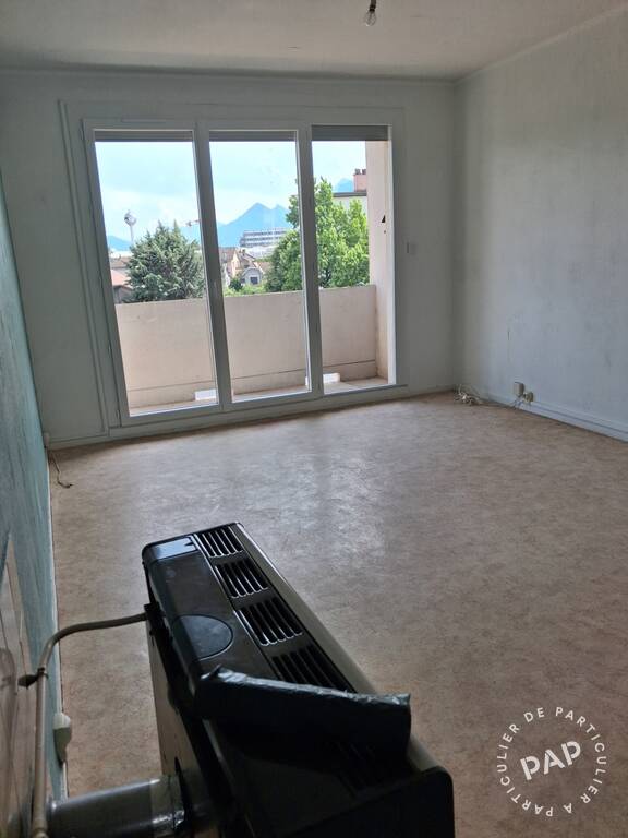 Appartement Rue du Lieutenant Chabal à Grenoble