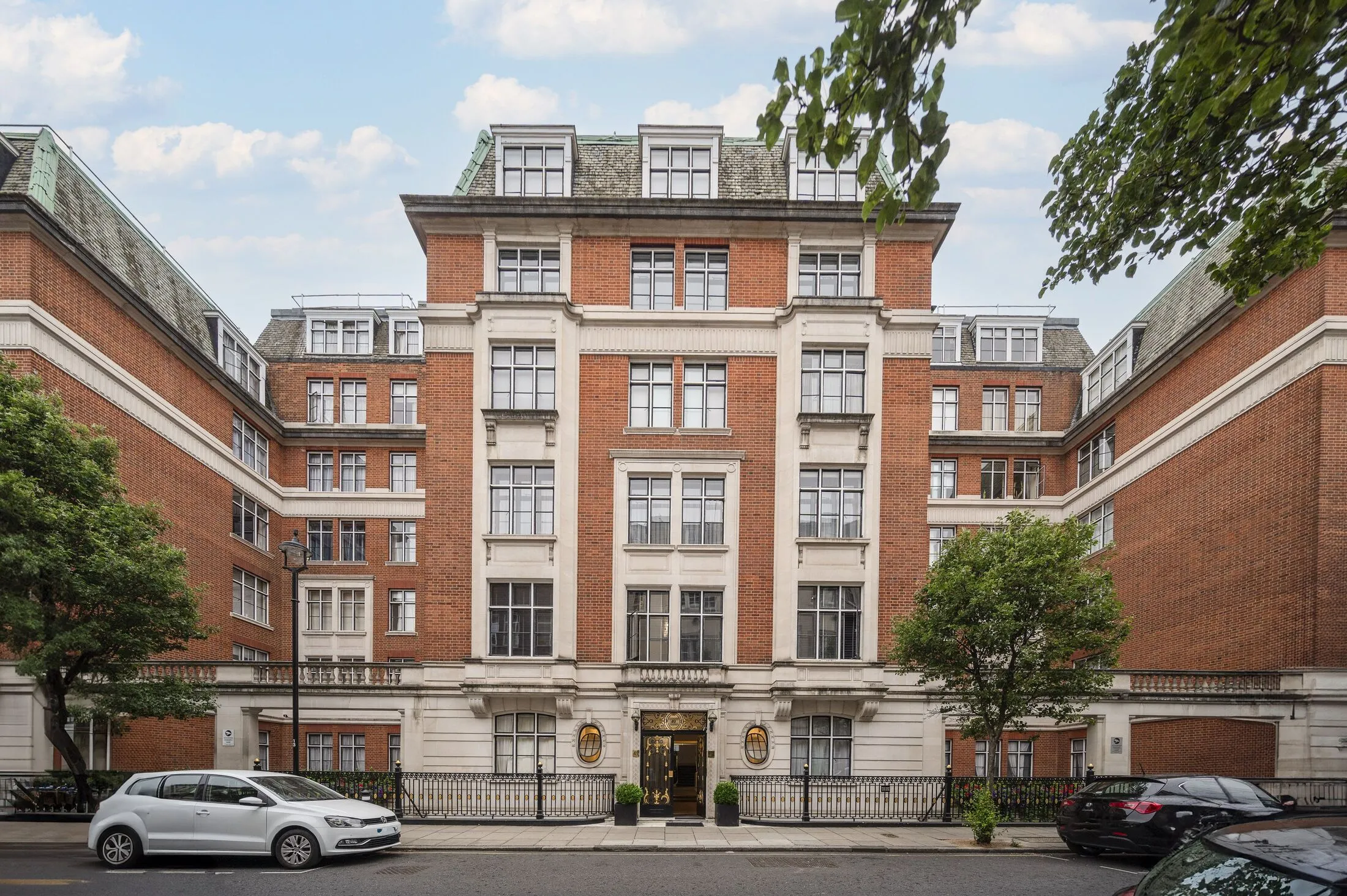 Flat Hallam Street in City of Westminster