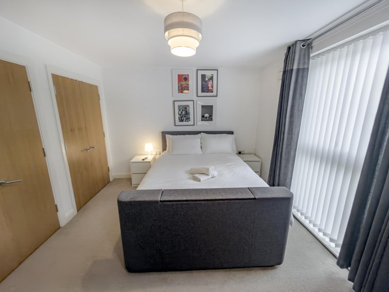 Flat Gunton Mews in Greater London