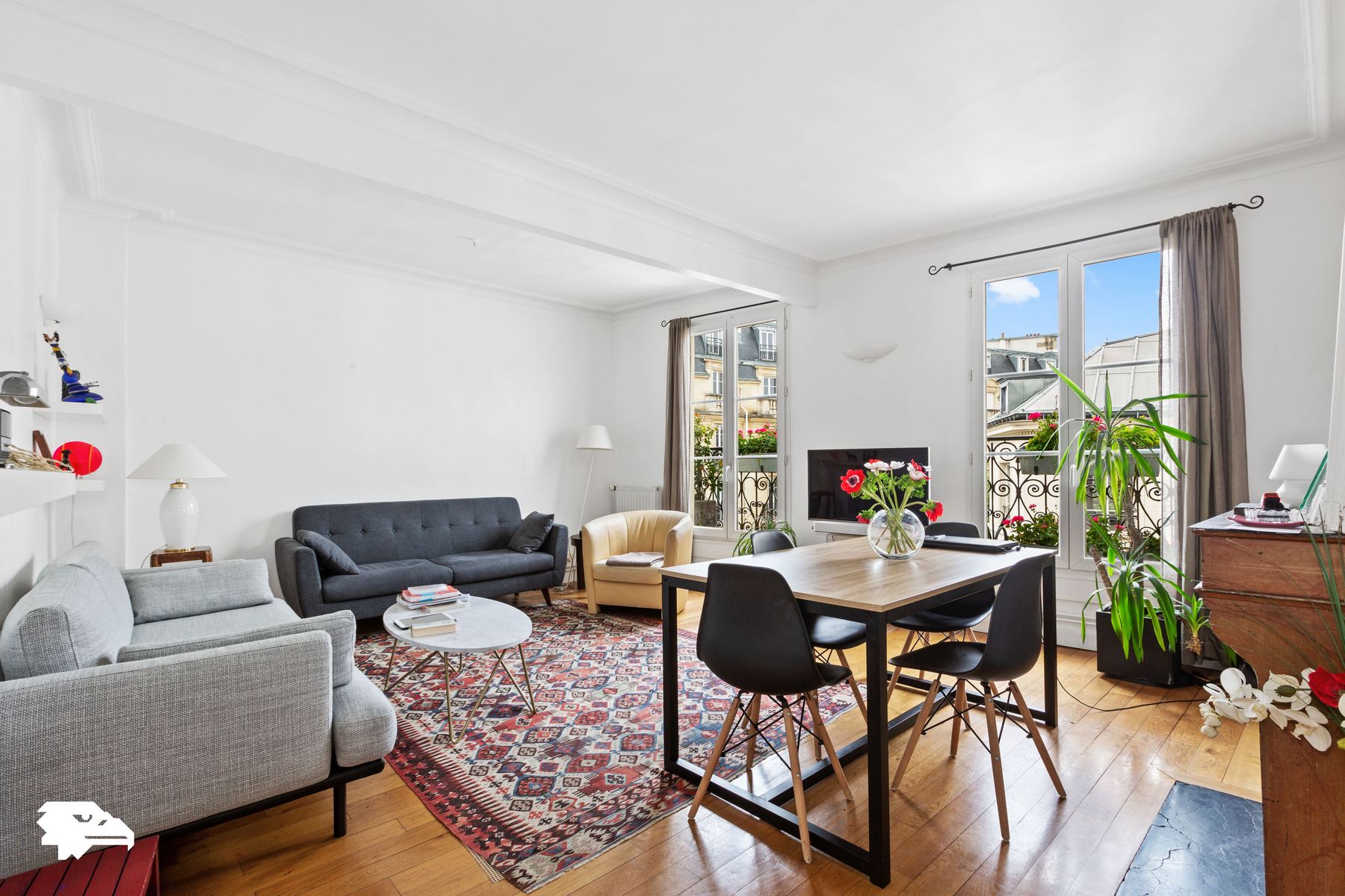 Flat Rue de Bretagne in Paris