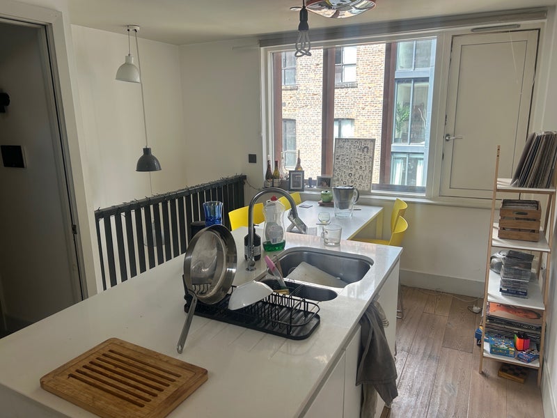 Room Ellesmere Street in Manchester