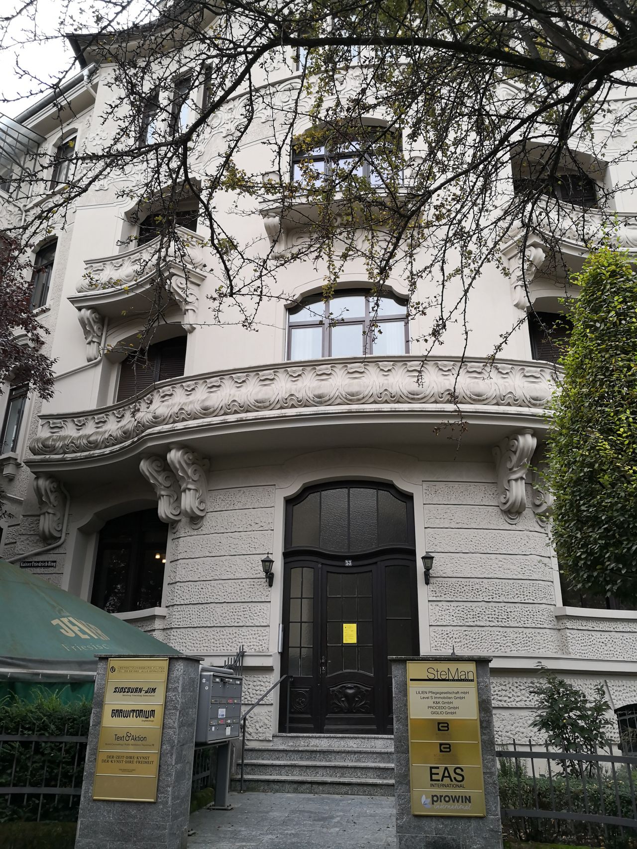 Wohnung Kaiser-Friedrich-Ring in Wiesbaden