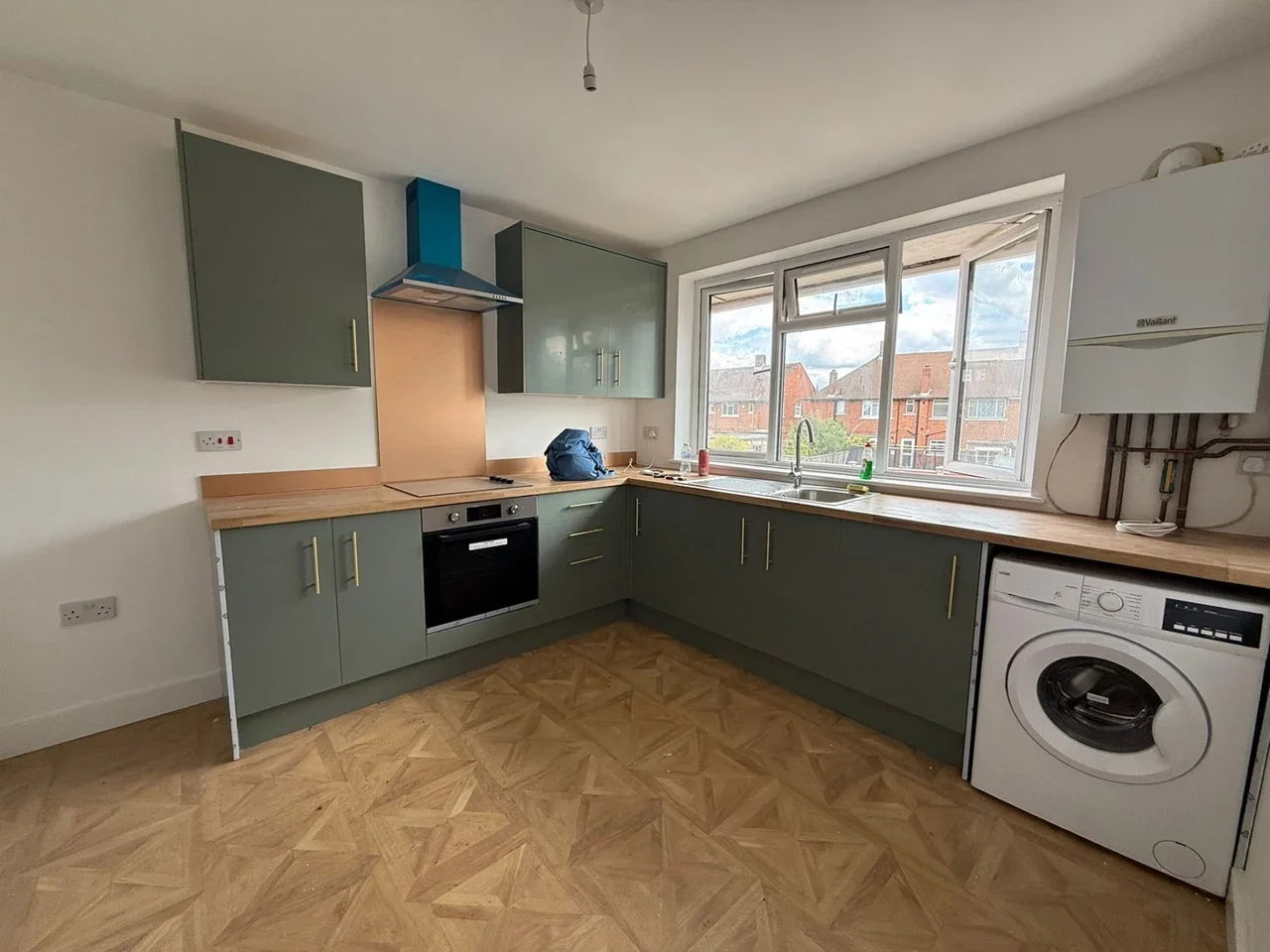 Flat Bardsley Close in Greater London