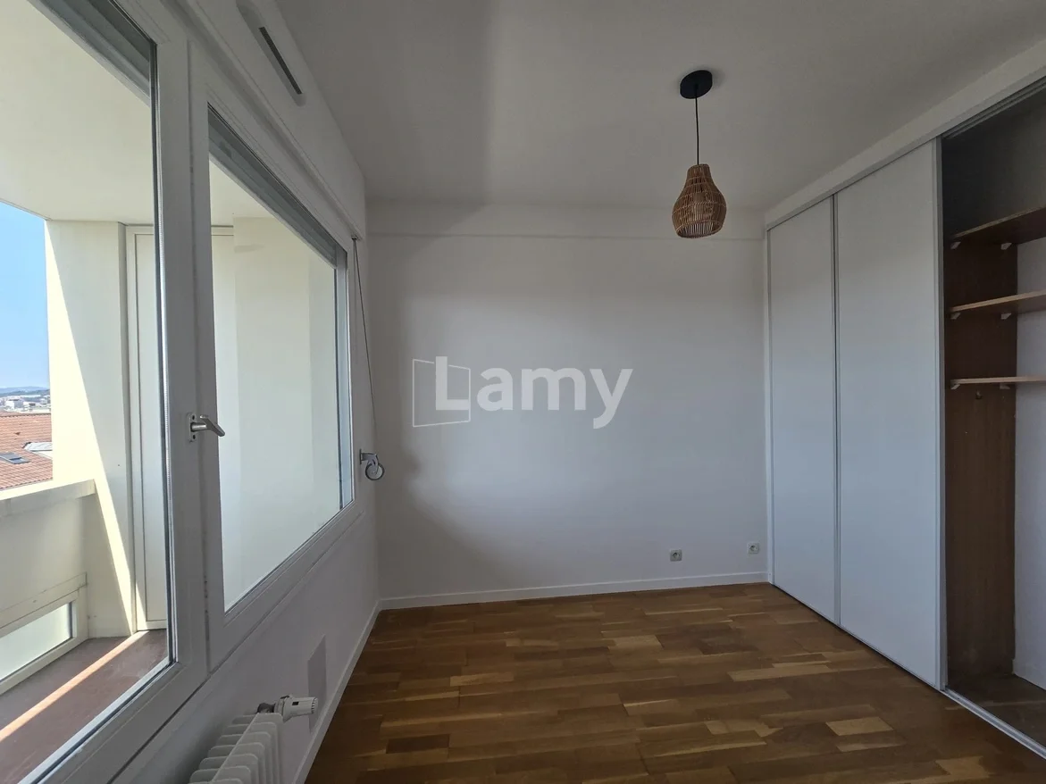Flat Cours Albert Thomas in Lyon