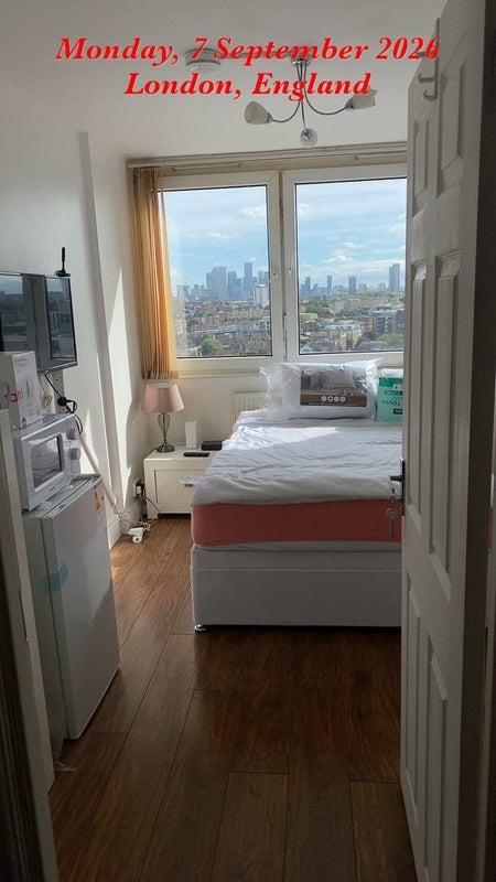 Room Weston Street in Greater London
