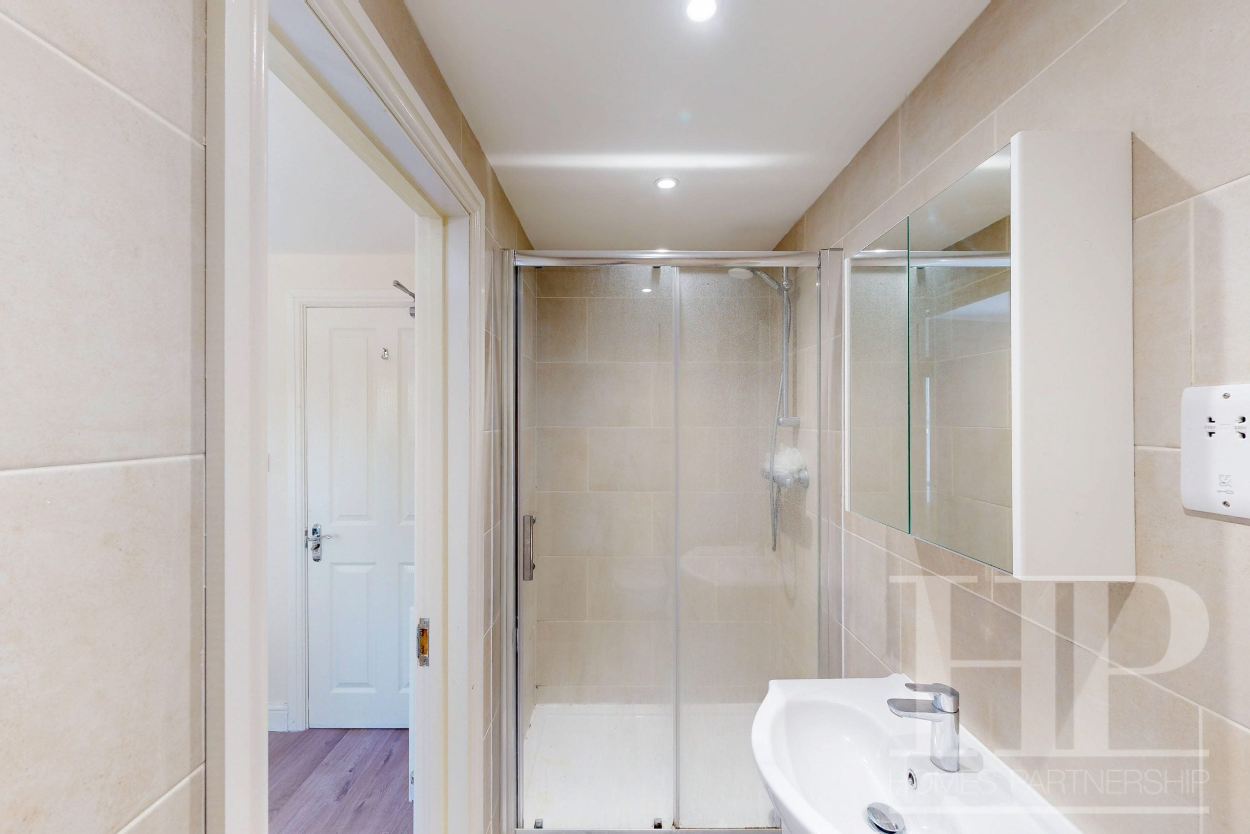 Room Prospect Place in Crawley
