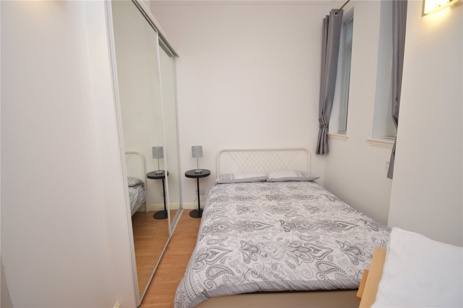 Flat Morningside Gardens in City of Edinburgh