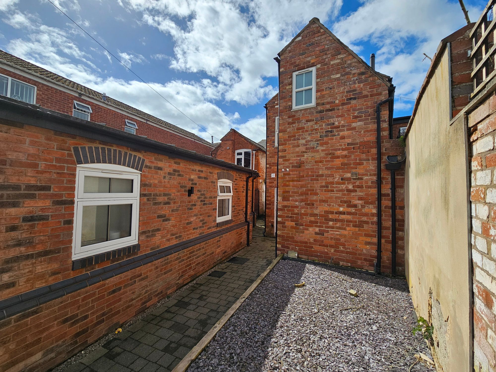 Flat The Square in Kenilworth